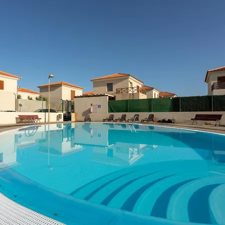 Casa Calderon Hondo, Design, Views And Poll Lajares