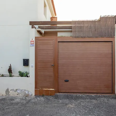 Nyaraló Casa Calderon Hondo, Design, Views And Poll Lajares *