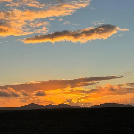 Nyaraló Casa Calderon Hondo, Design, Views And Poll Lajares *