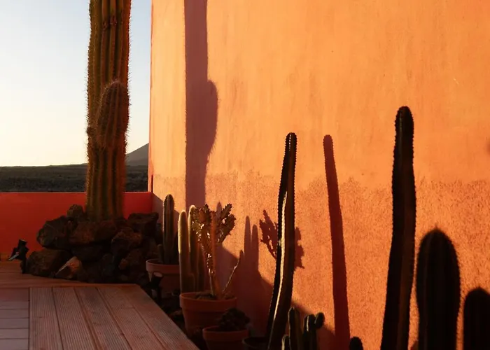 Сasa de vacaciones Casa Calderon Hondo, Design, Views&poll Lajares *