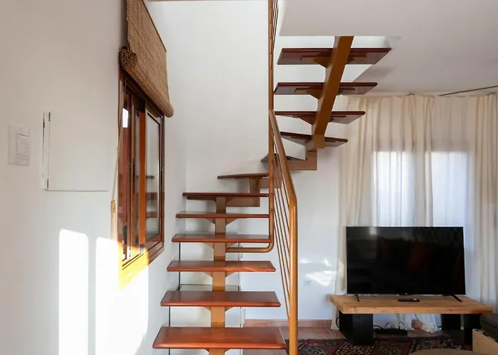 Casa Calderon Hondo, Design, Views&poll Lajares