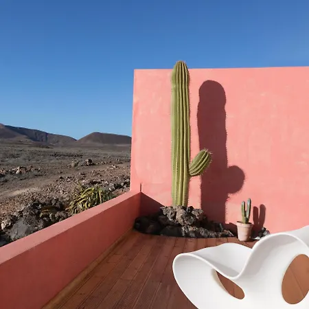 Casa Calderon Hondo, Design, Views And Poll Lajares 別荘 コラレホ