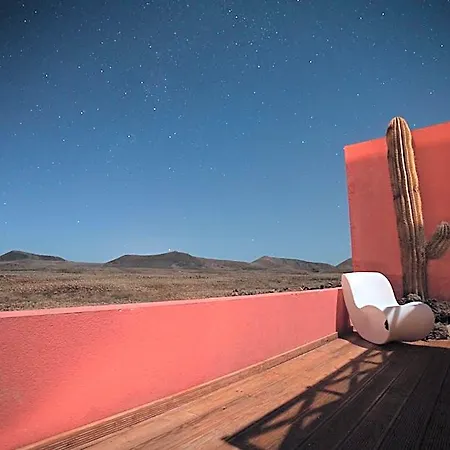 Casa Calderon Hondo, Design, Views And Poll Lajares
