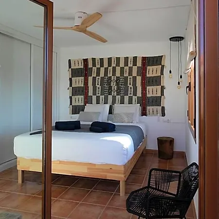 Casa Calderon Hondo, Design, Views And Poll Lajares Дом отдыха Коральео
