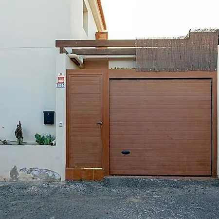 Casa Calderon Hondo, Design, Views And Poll Lajares Дом отдыха Коральео