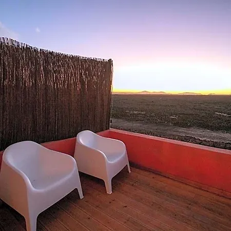 Casa Calderon Hondo, Design, Views And Poll Lajares * Коральео