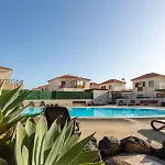 Casa Calderon Hondo, Design, Views And Poll Lajares Semesterbostad Corralejo