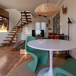 Casa Calderon Hondo, Design, Views And Poll Lajares Semesterbostad *