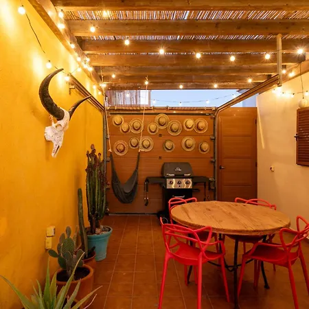 Casa Calderon Hondo, Design, Views And Poll Lajares Semesterbostad Corralejo